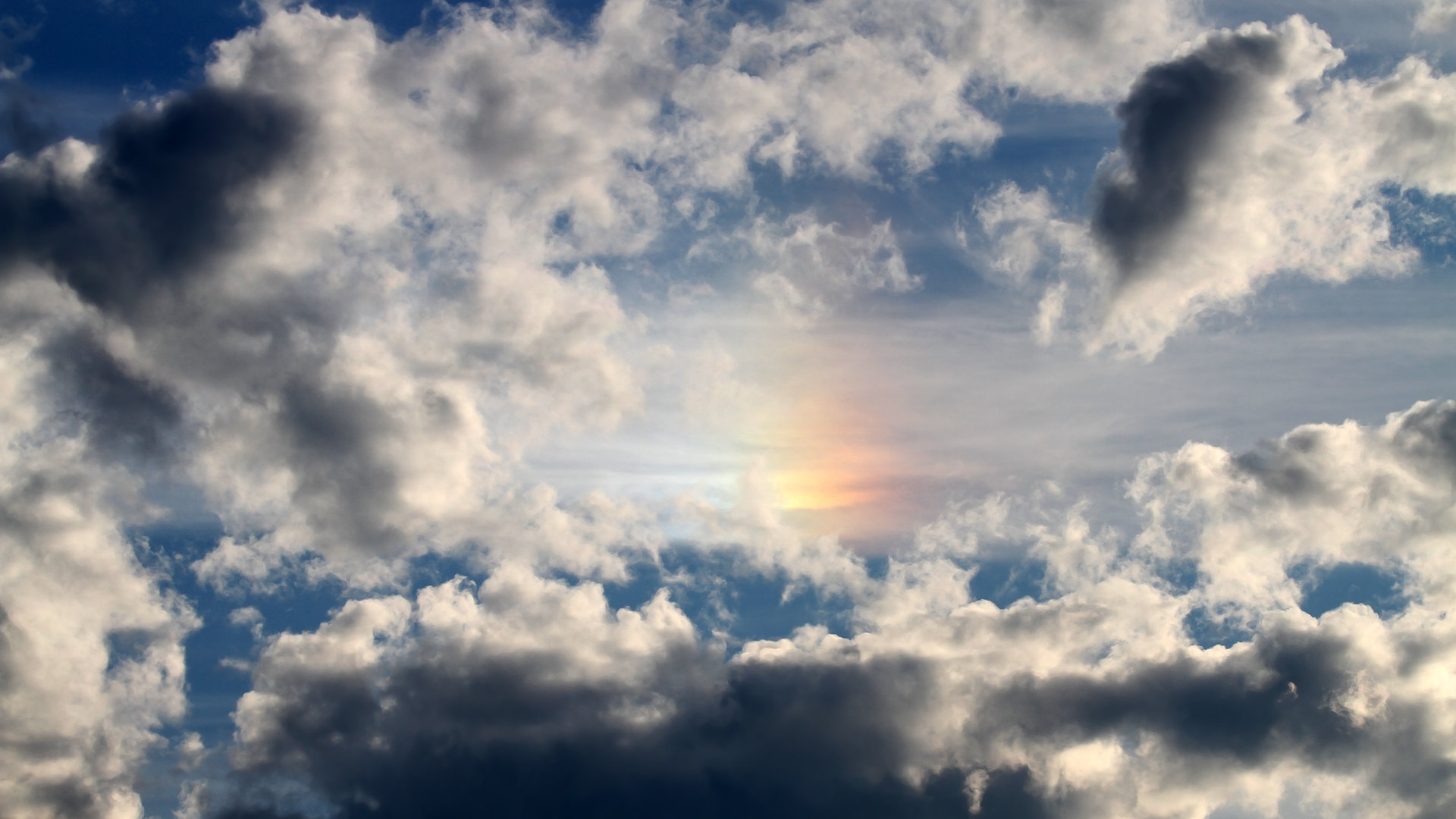 国家队文化建设缺乏象征性标识，国家队文化建设缺乏象征性标识是什么